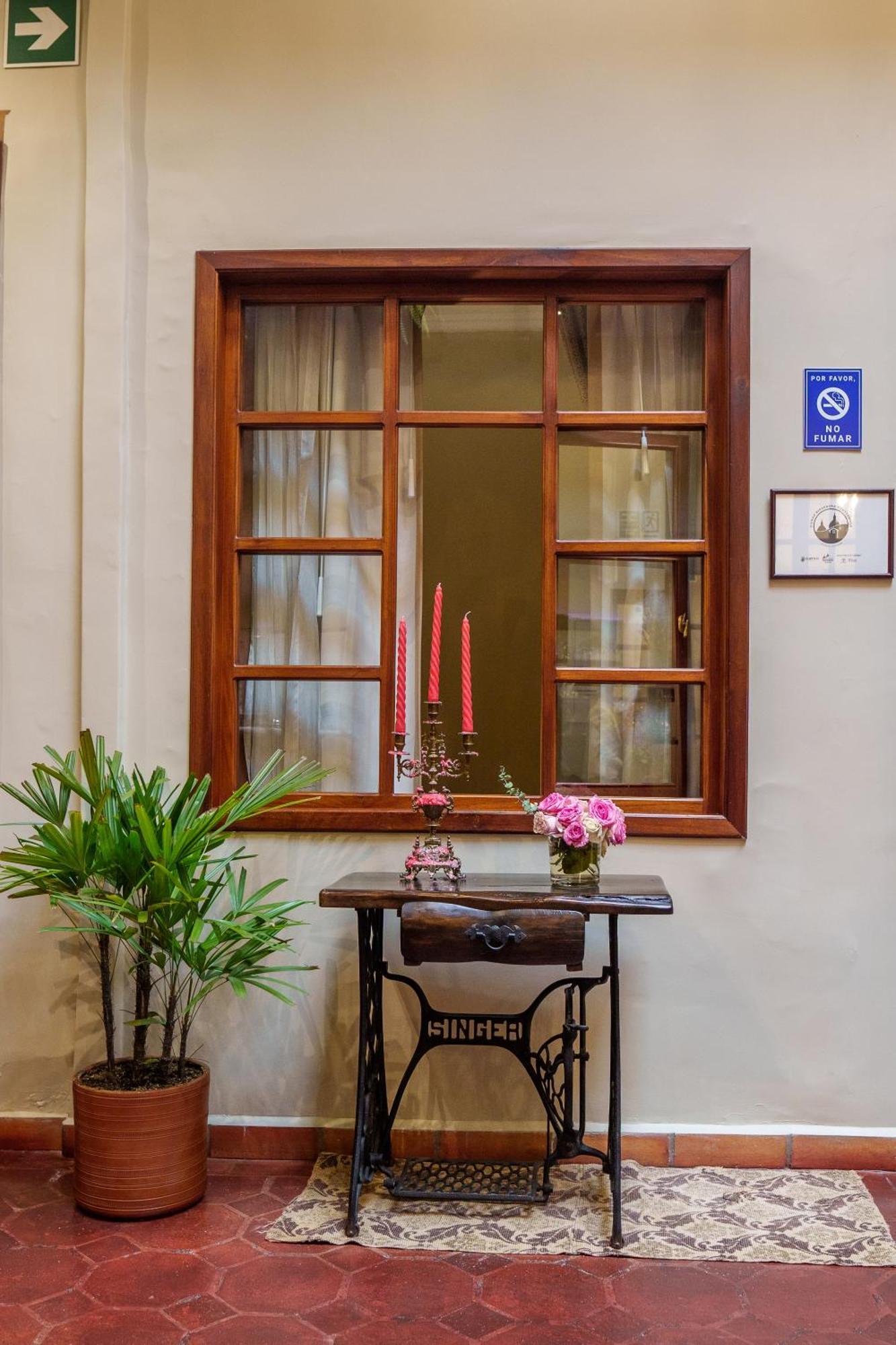 Santa Lucia House - Forum Cuenca Zewnętrze zdjęcie